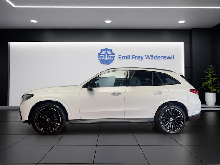 Vehicle image MERCEDES-BENZ GLC 220