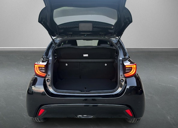 Vehicle image 9 Vehicle image 9