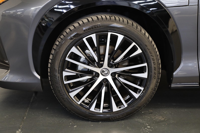 Vehicle image LEXUS RZ