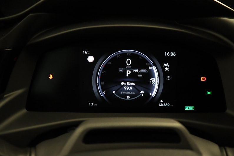 Vehicle image LEXUS RZ