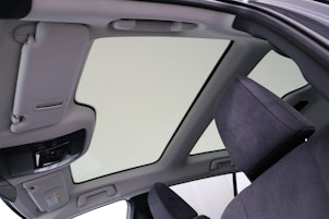 Vehicle image LEXUS RZ 450e Excellence