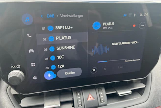 https://vehicle.imgix.net/3946027/284187ae-748a-4910-b36d-9d38540f5f1b.jpg