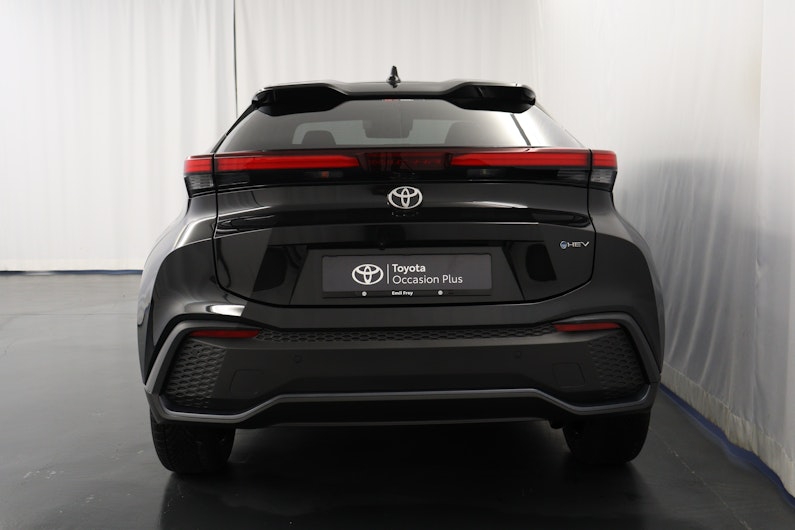 Vehicle image TOYOTA C-HR