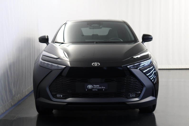 Vehicle image TOYOTA C-HR