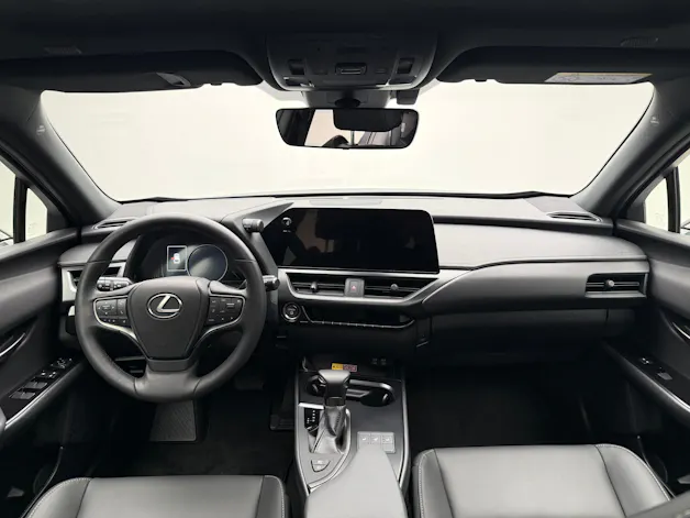 Lexus UX 250h F-Line