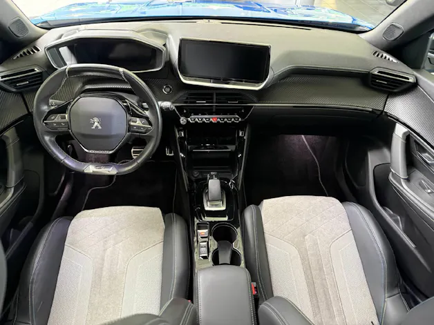 Peugeot 2008 e-GT