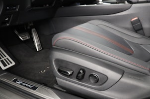 Vehicle image LEXUS UX 300h F-Sport