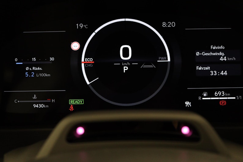 Vehicle image LEXUS UX