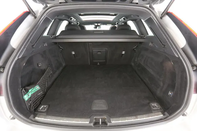 Volvo XC60 2.0 T6 TE R-Design eAWD