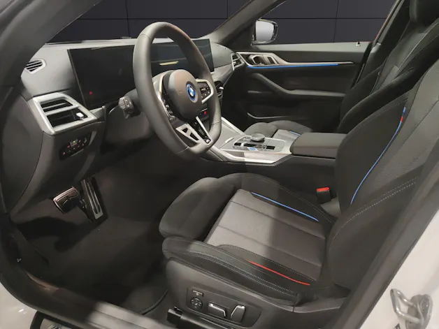 BMW i4 xDrive40