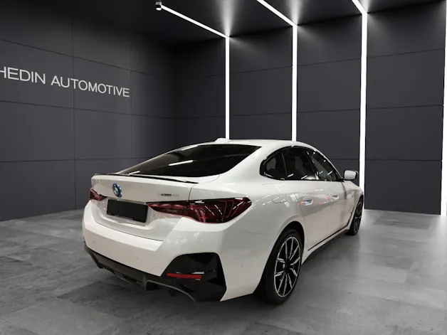 BMW i4 xDrive40