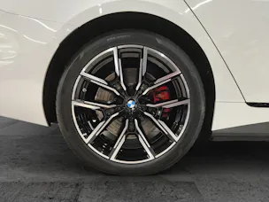 BMW i4 xDrive40