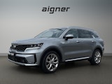First vehicle image