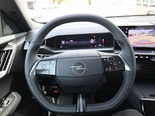 Opel Grandland 1.2 T HEV GS