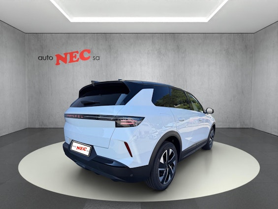 Vehicle image 6 Vehicle image 6