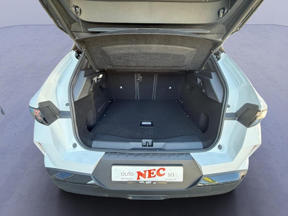 Vehicle image 11 Vehicle image 11