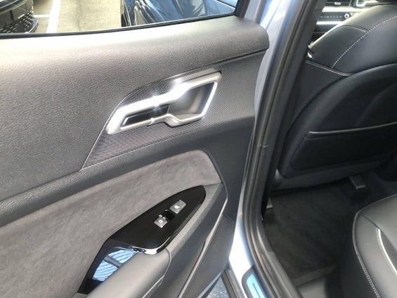 Vehicle image 5 Vehicle image 5