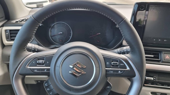 Vehicle image 9 Vehicle image 9