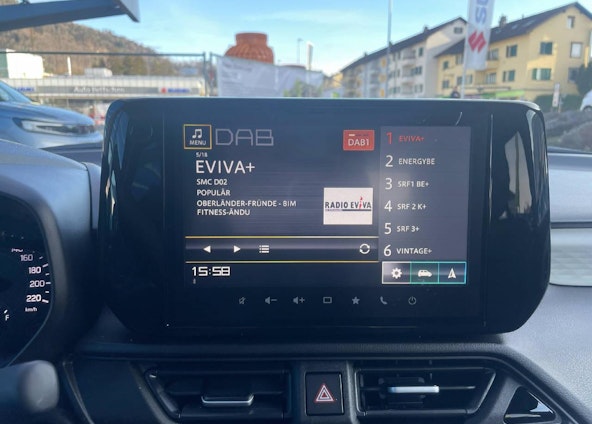 Vehicle image 12 Vehicle image 12