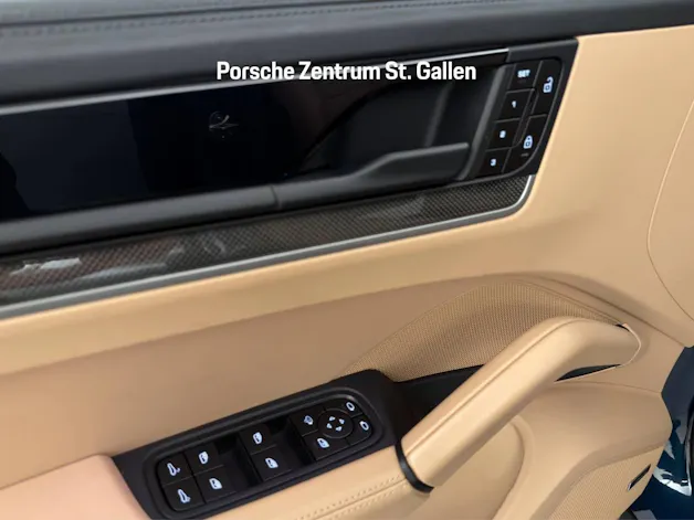 PORSCHE Cayenne S Coupé