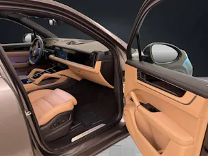 PORSCHE Cayenne E-Hybrid
