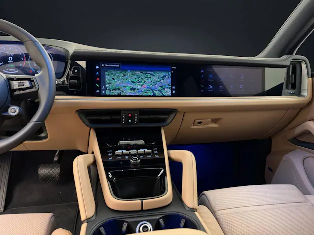 PORSCHE Cayenne E-Hybrid