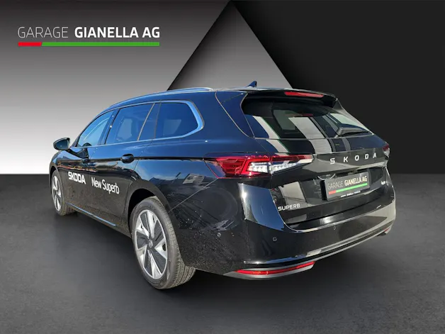 Škoda Superb Combi 2.0 TDi Selection 4x4 DSG