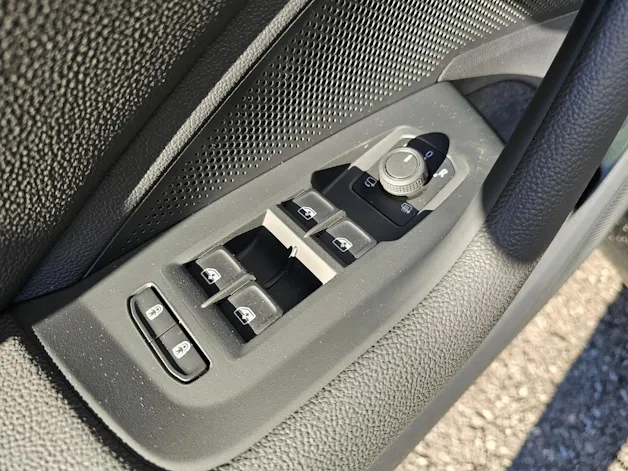 Škoda Superb Combi 2.0 TDi Selection 4x4 DSG