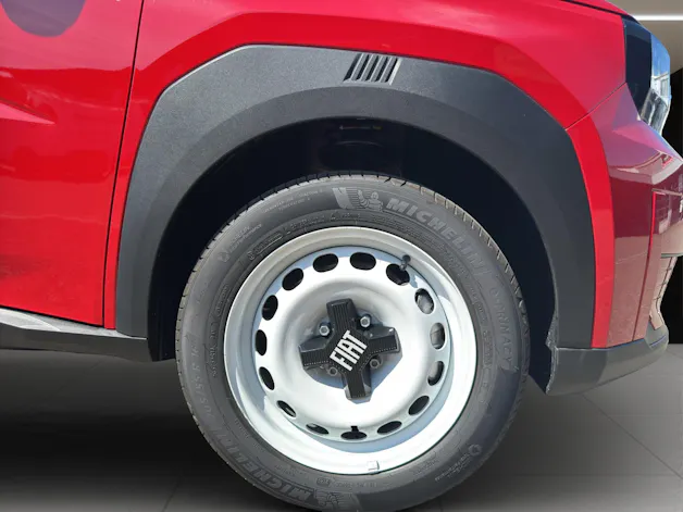 Fiat Grande Panda Red