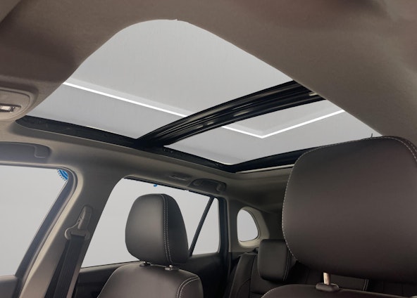 Vehicle image 5 Vehicle image 5