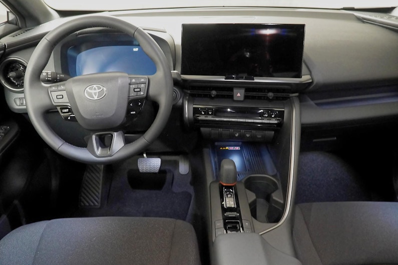 Vehicle image TOYOTA C-HR