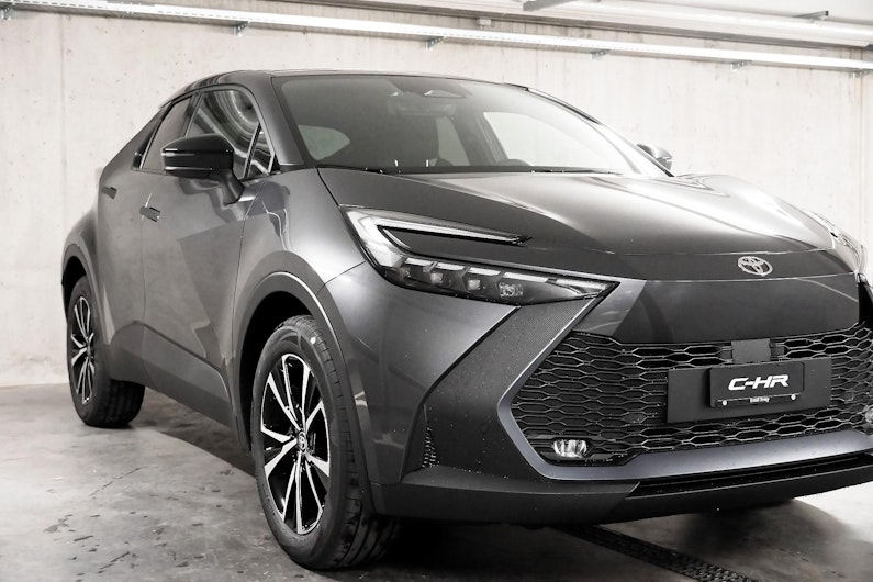 Vehicle image TOYOTA C-HR