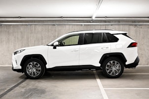 Vehicle image TOYOTA RAV4 2.5 HSD Trend