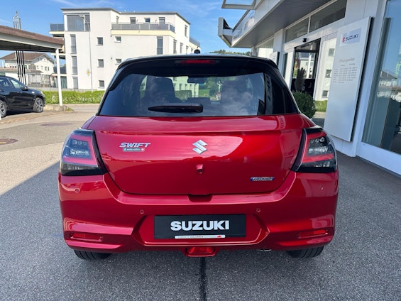 Vehicle image 5 Vehicle image 5