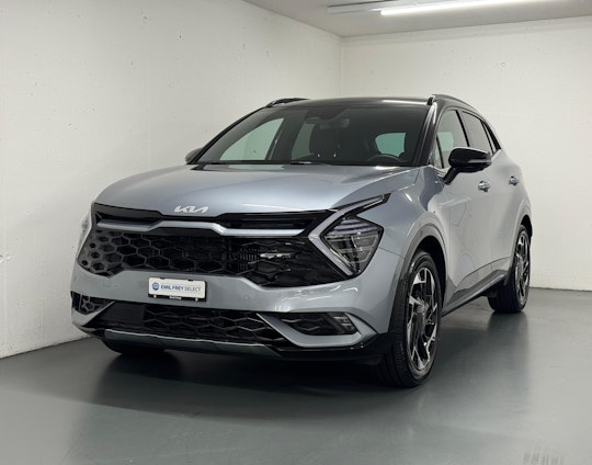 First vehicle image