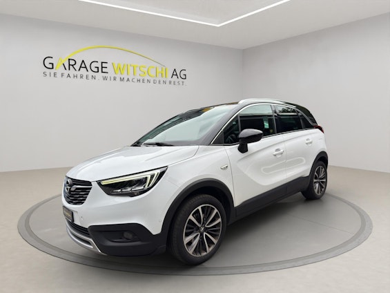 First vehicle image
