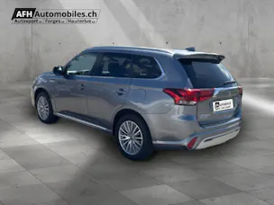 Mitsubishi Outlander 2.4 PHEV Diamond