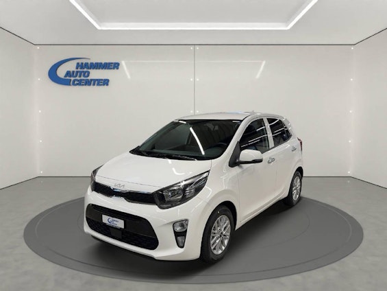 First vehicle image