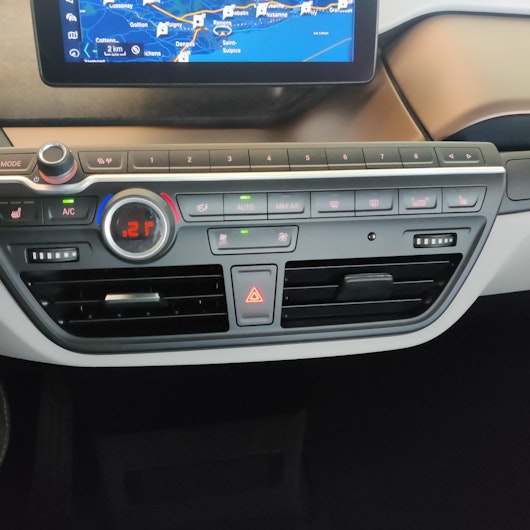 Vehicle image BMW i3