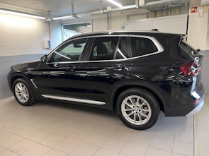 Vehicle image BMW X3 30i xDrive SAG