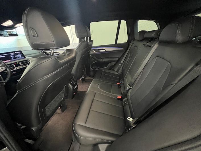 Vehicle image BMW X3