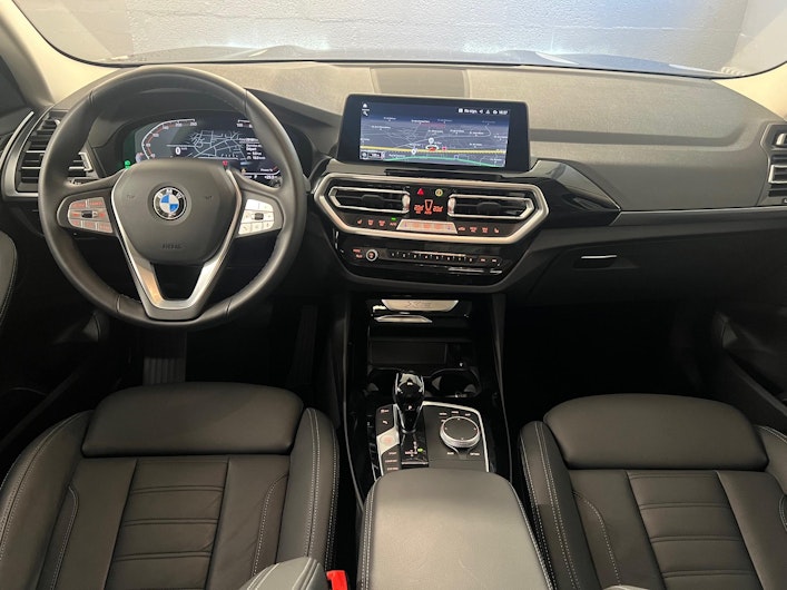 Vehicle image BMW X3