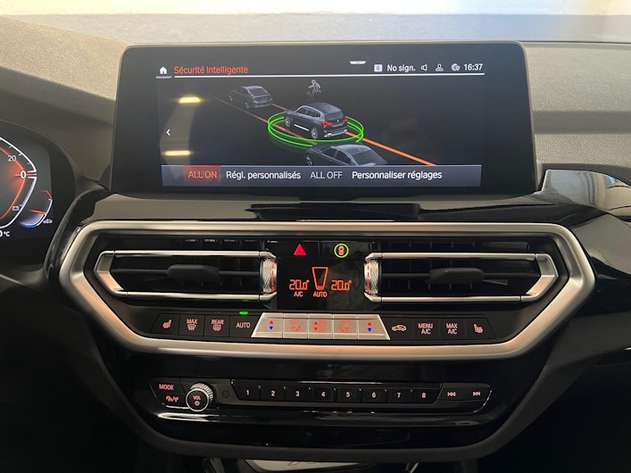 Vehicle image BMW X3