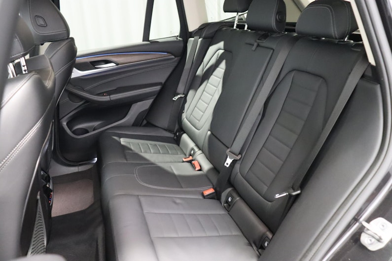 Vehicle image BMW X3