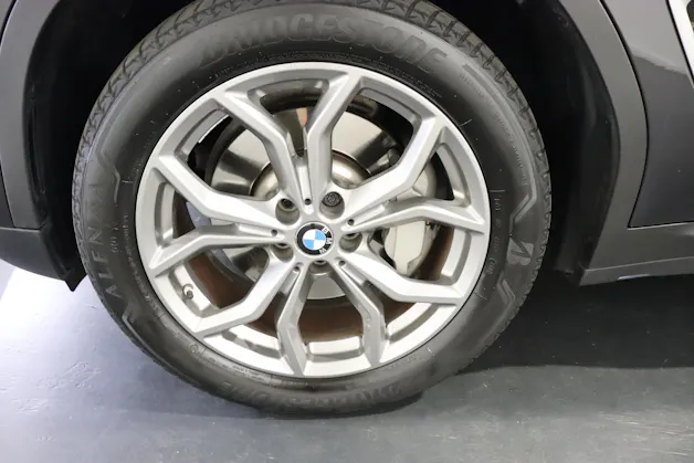BMW X3 30e xDrive SAG