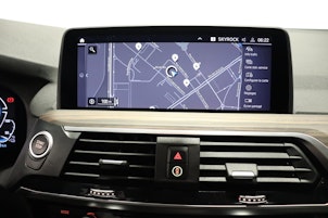 Vehicle image BMW X3 30e xDrive SAG