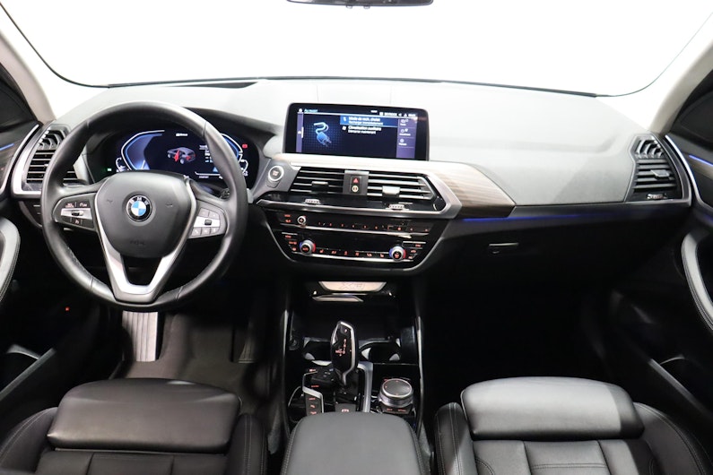 Vehicle image BMW X3