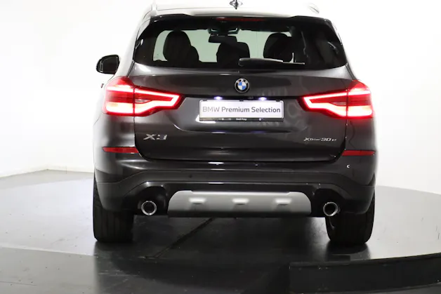 BMW X3 30e xDrive SAG