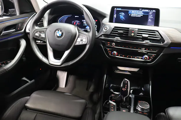 BMW X3 30e xDrive SAG