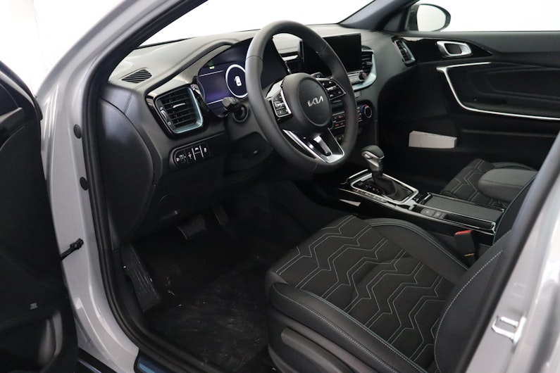 Vehicle image KIA CEED